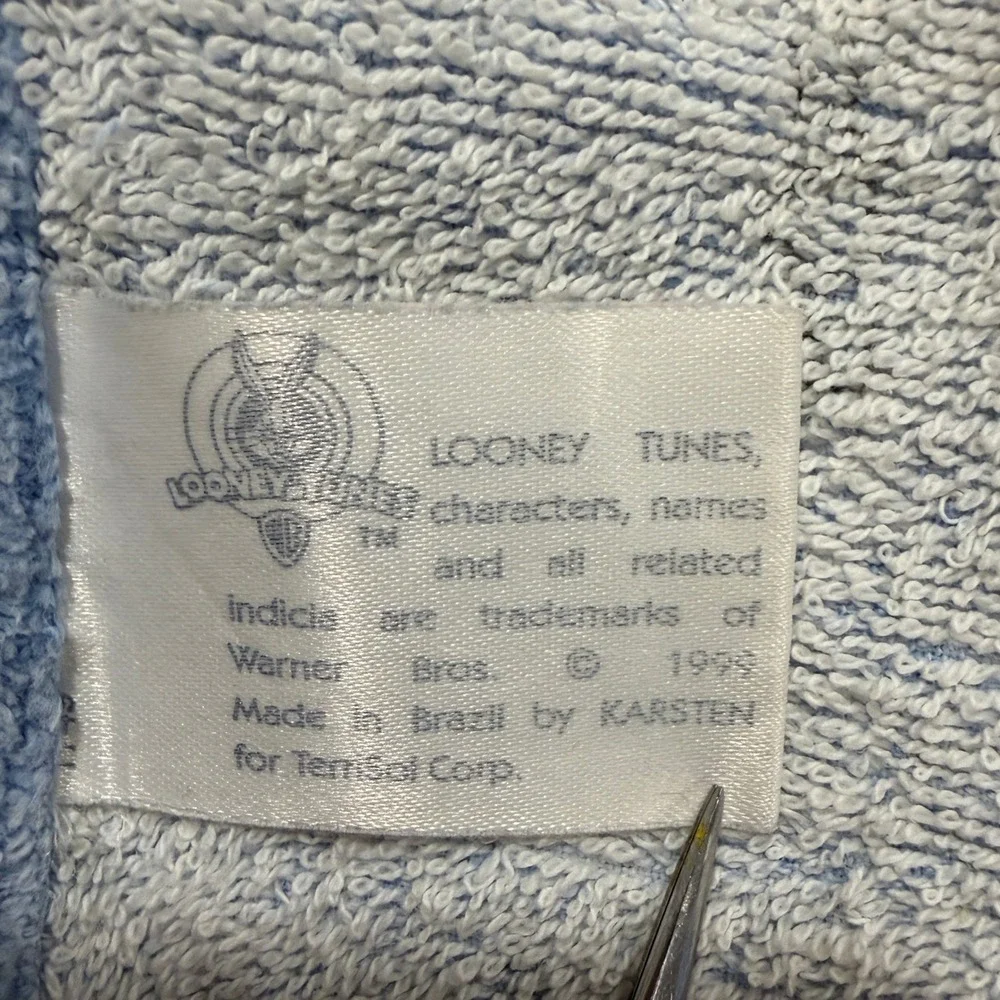 Vintage 1997 Looney Tunes Tweety Bird Beach Towel Blue Yellow Cotton Warner Bros